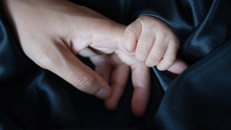 Un solo progenitor, doble permiso de maternidad