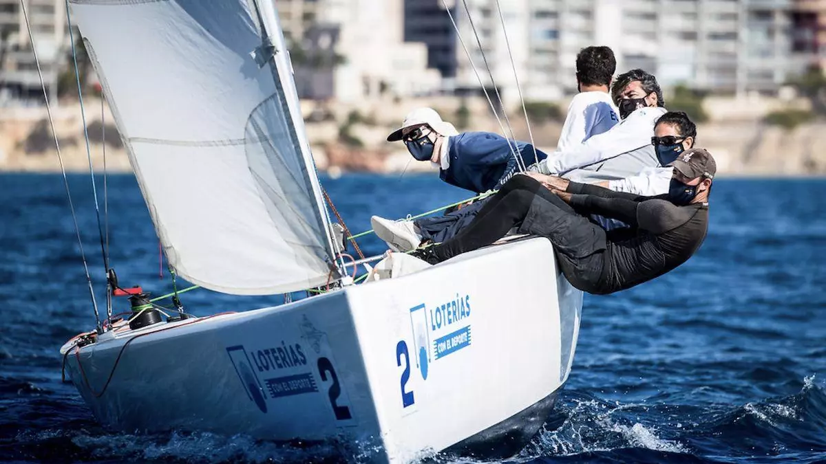 El RCN de Valencia se impone en la primera fase del Trofeo Loterías y Apuestas del Estado