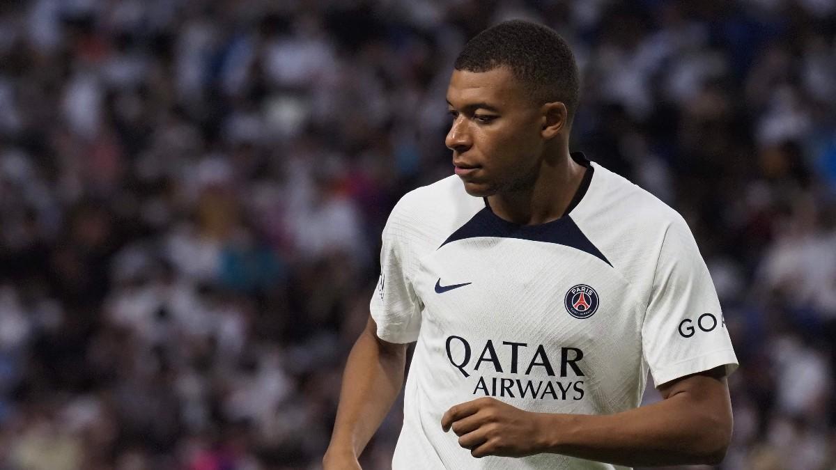 Mbappé en una sesión de pretemporada con el PSG