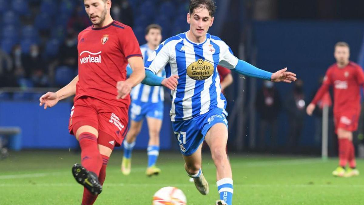 Noel, en el partido de Copa del Rey contra Osasuna. |  // CARLOS PARDELLAS