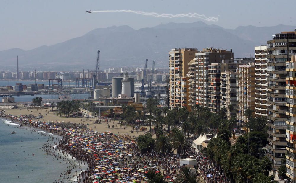 Así fueron los festivales aéreos de 2009 y 2010 en Málaga