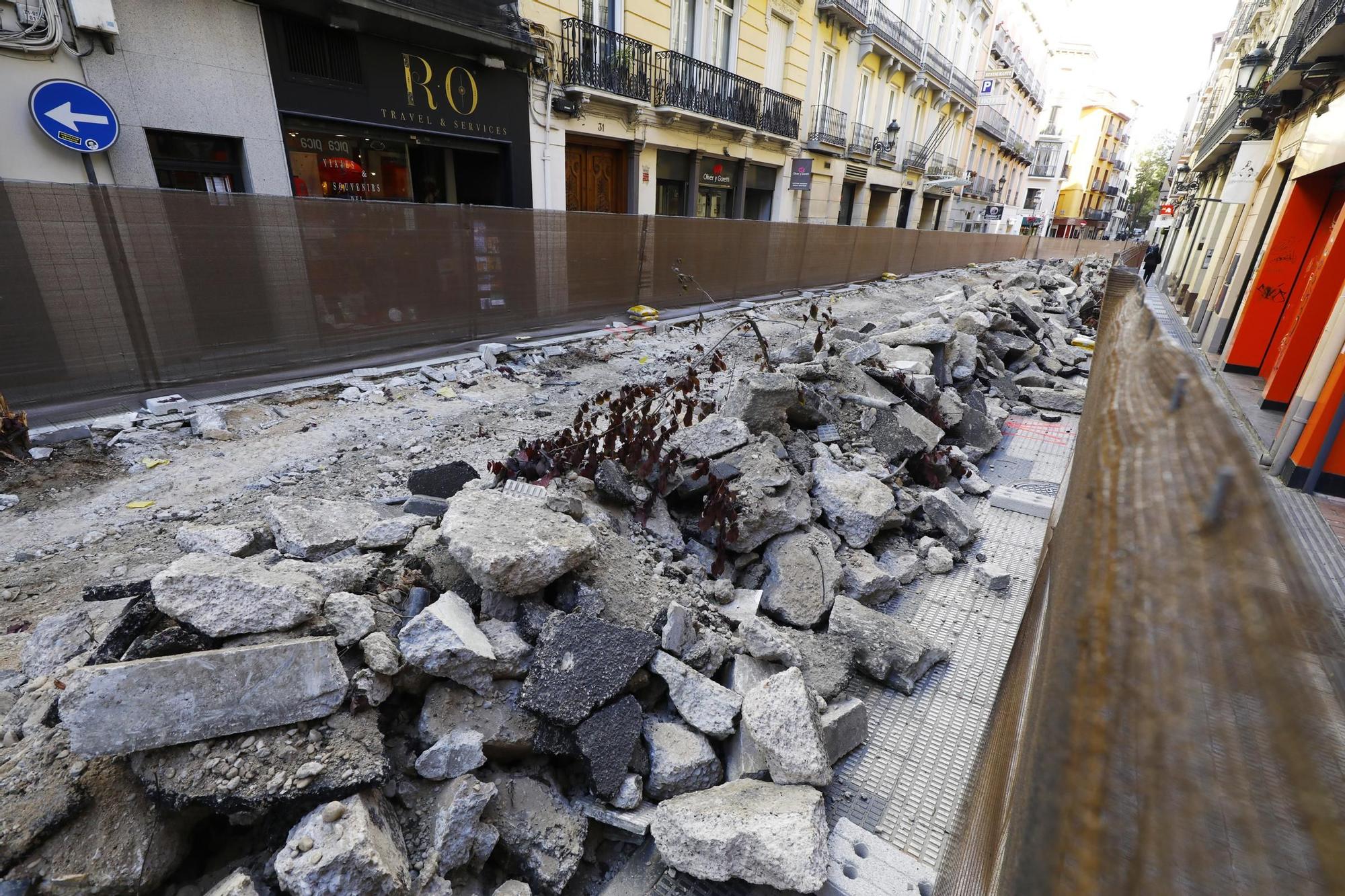 Adiós a la antigua calle Manifestación de Zaragoza: los primeros trabajos dejan estas imágenes