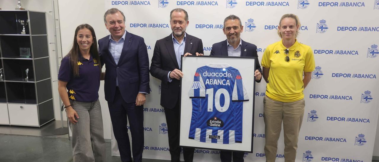 Escotet recibe al Dépor Abanca tras su ascenso a Primera F