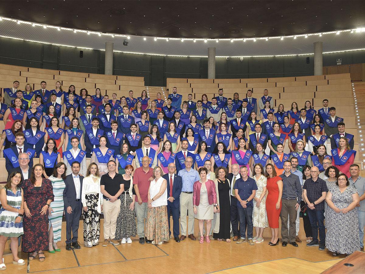 Los alumnos en la Graduación de Ciencias Experimentales de la UMH de Elche