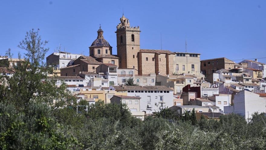 La ultraderecha se afianza en la Serranía como el tercer partido más votado y el PP gana en 14 municipios