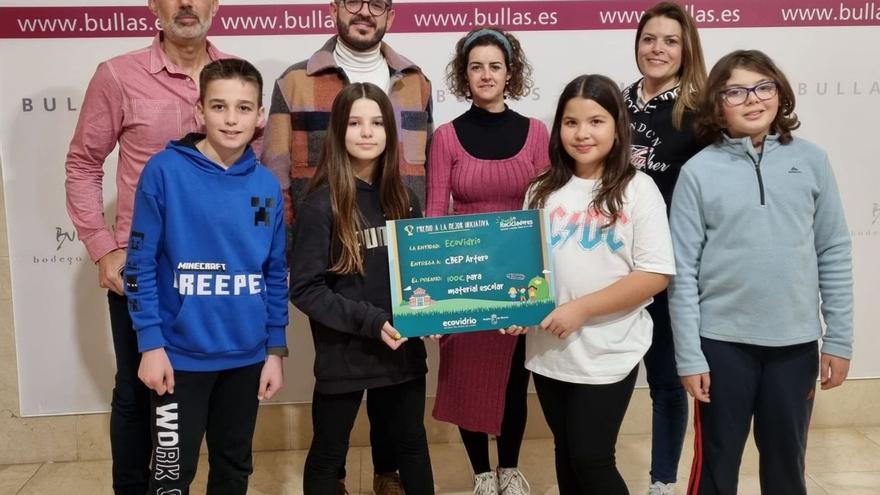 El Colegio Artero de Bullas, premiado por su reciclaje