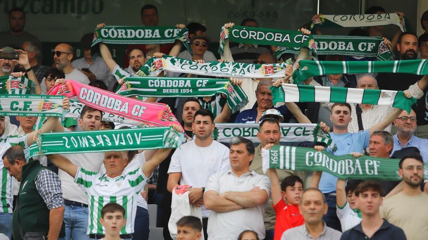 Nueva caravana del Córdoba CF a Mérida: para empezar, 300