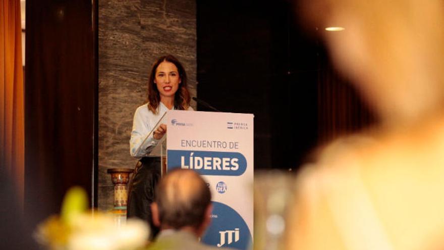 Patricía Hernández en un pasado &#039;Encuentro de Líderes&#039; organizado por El Día y Cadena Ser.