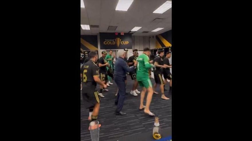 Así fue el baile de Javier Aguirre con México