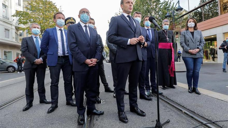 Macron denuncia &quot;un ataque terrorista islamista&quot;