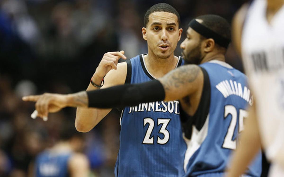 Los Mavericks pasan por encima de los Timberwolves de Ricky Rubio