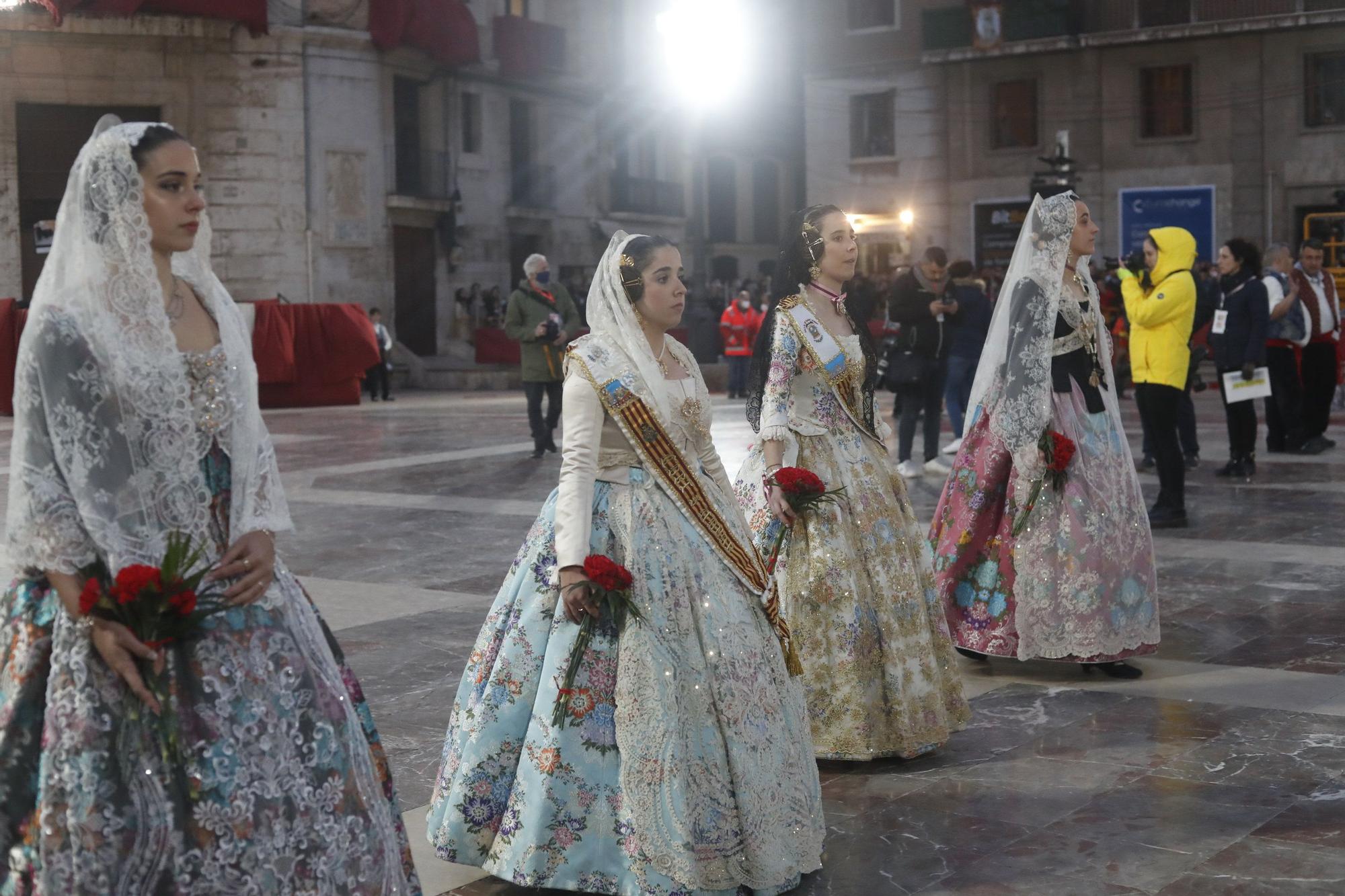 Búscate en el segundo día de ofrenda por la calle de la Paz (entre las 19:00 a las 20:00 horas)