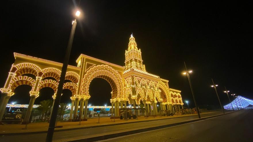 ¡Lista para brillar! La portada de la Feria de Córdoba supera la prueba con éxito