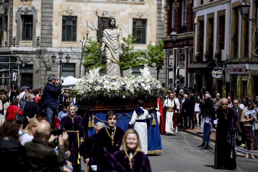 Procesión del Jesús Resucitado en Oviedo