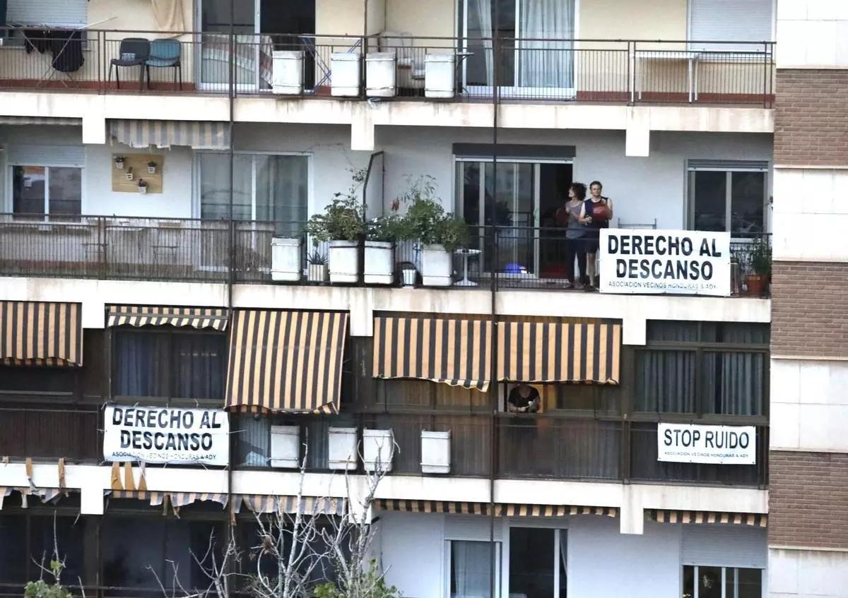 Los vecinos de la plaza de Honduras llevan años pidiendo ser ZAS (imagen de archivo)