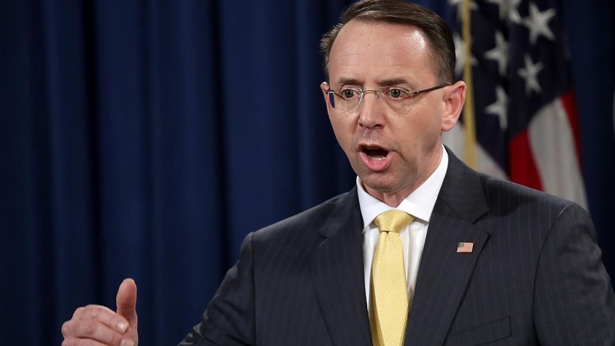 Rod Rosenstein, fiscal general adjunto, anuncia la acusación formal contra 13 ciudadanos y tres empresas rusas, en Washington, el 16 de febrero.