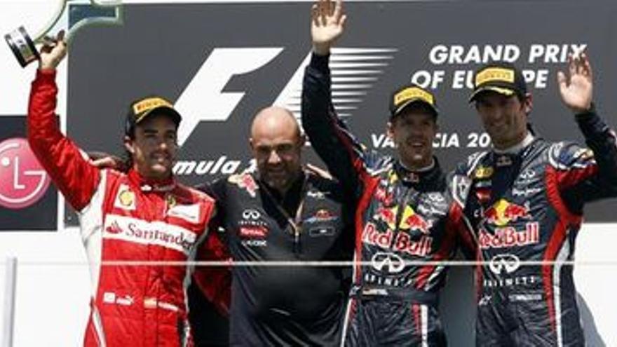 Fernando Alonso queda segundo en Valencia tras una gran carrera que gana Vettel