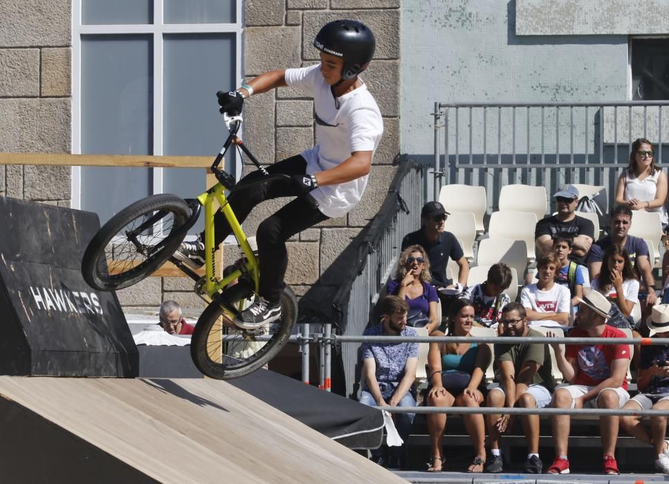 Tres días de acrobacias y piruetas imposibles, arte, deporte y cultura urbana campando por la fachada atlántica de Vigo. Un espectáculo al aire libre para el mejor festival del noroeste.