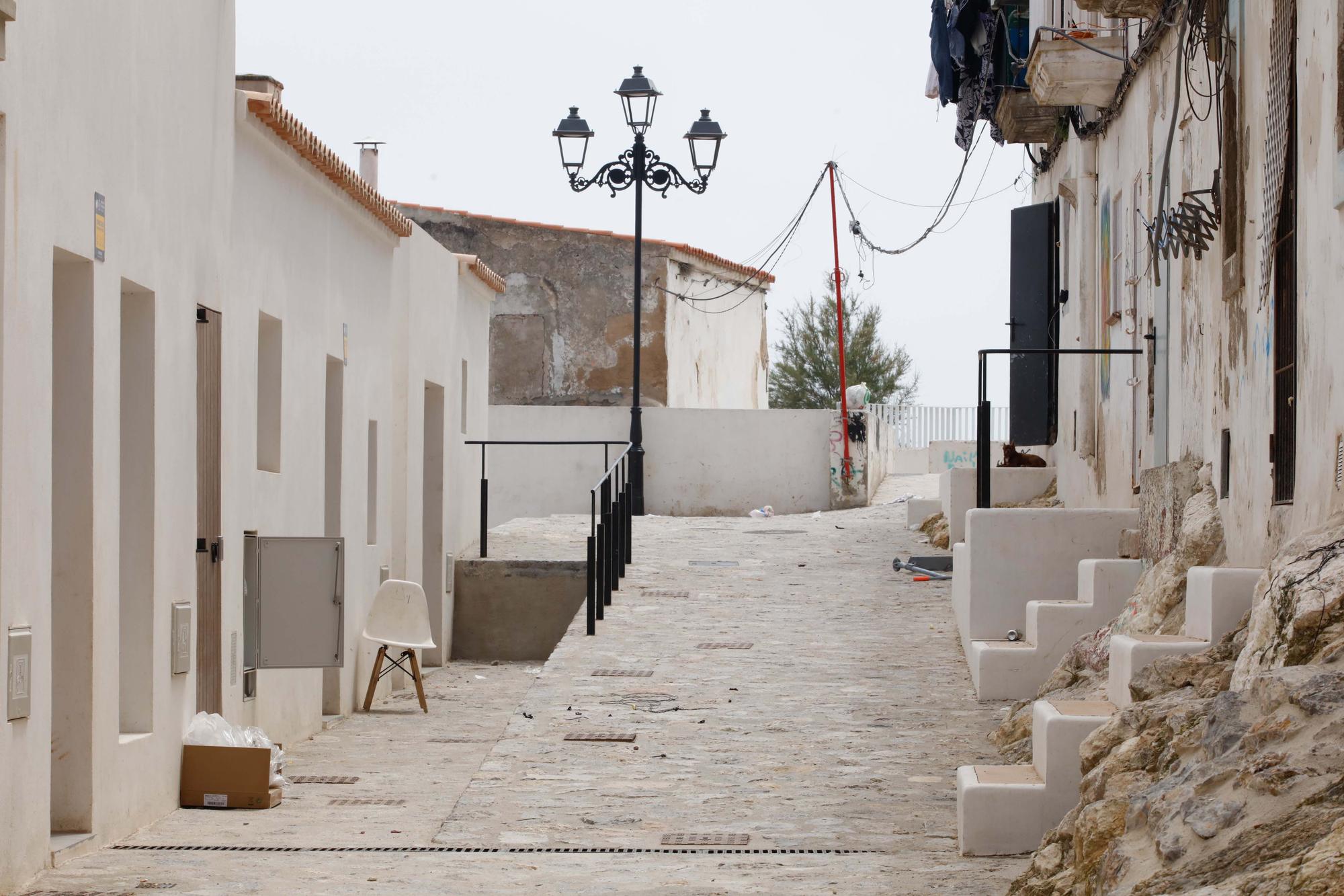 Nuevos vecinos para una nueva vida en sa Penya de Ibiza