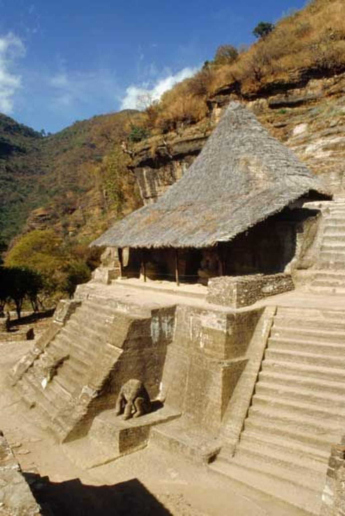 Centro donde se preparaban los guerreros aztecas en Malinalco, uno de los pueblos mágicos de la región.