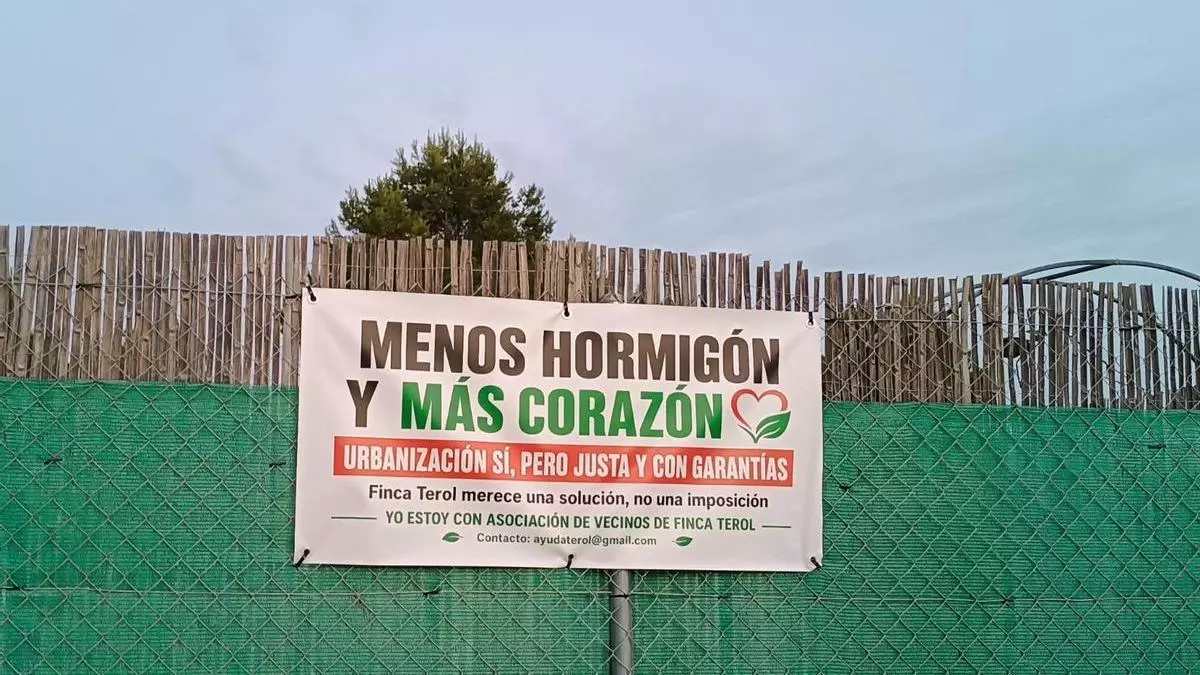 La Finca Terol se moviliza contra la millonaria reparcelación que tramita el Ayuntamiento de Tibi