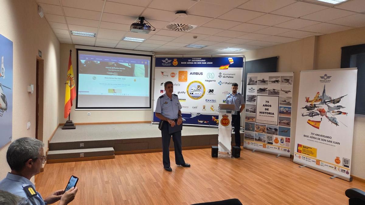 El coronel Montemayor anunció la jornada de puertas abiertas para el próximo día 8