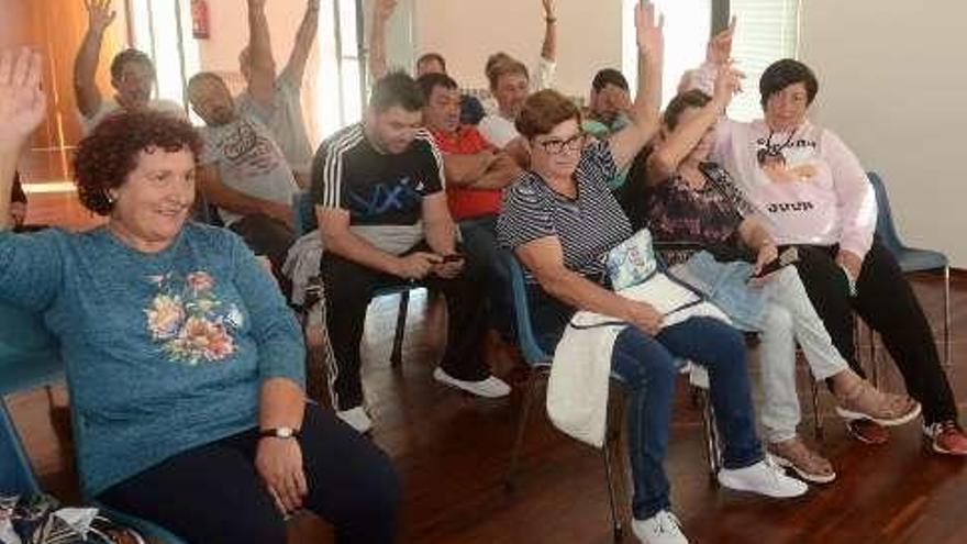 Reunión en la cofradía de Cambados. // Noé Parga