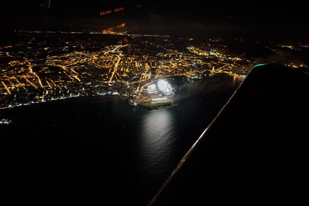 Gijón, la noche de los fuegos desde el aire