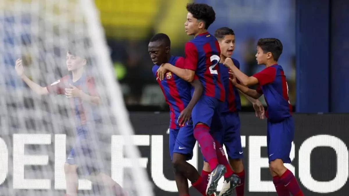 Los jugadores del Barça celebran un gol