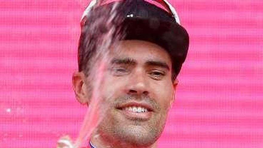 Dumoulin, en el podio. // Luk Benies