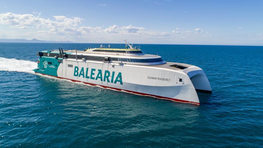 Baleària ofrece embarque gratis de coches OK Mobility en sus rutas a las islas