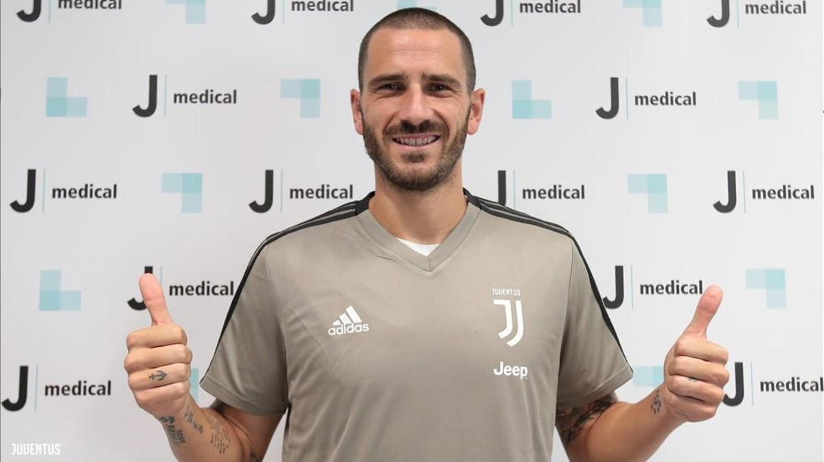 Bonucci superó satisfactoriamente la revisión médica