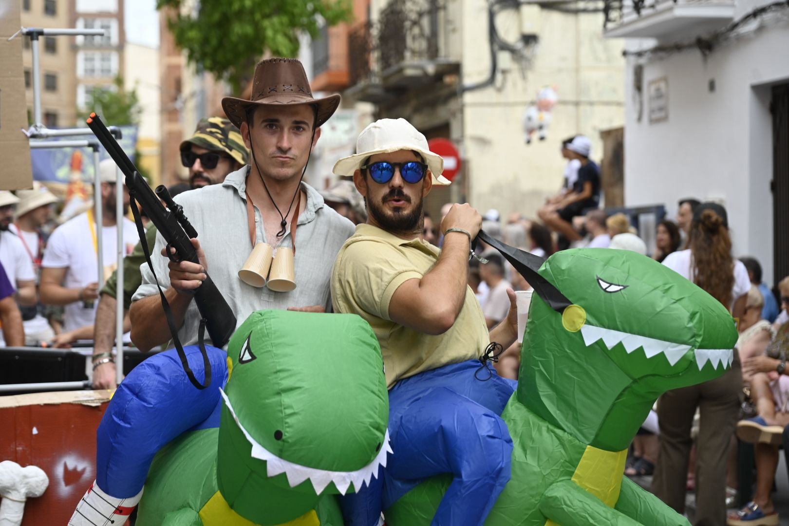 Imaginación y humor al poder en el desfile de las collas del Grau