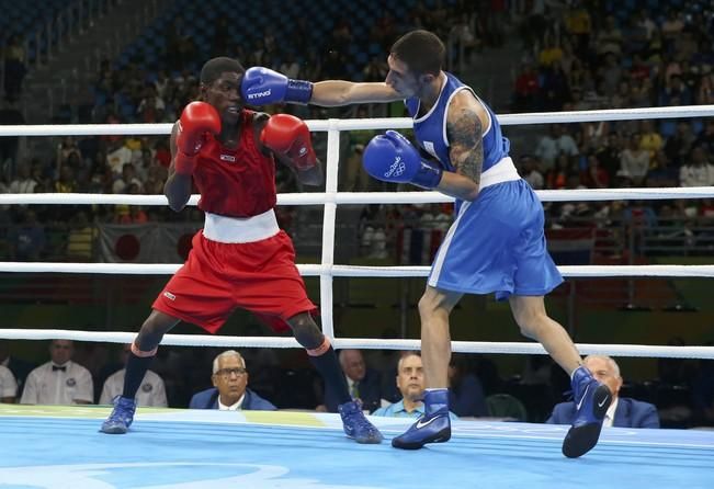 Boxing - Men's Light Fly (49kg) Quarterfinals ...