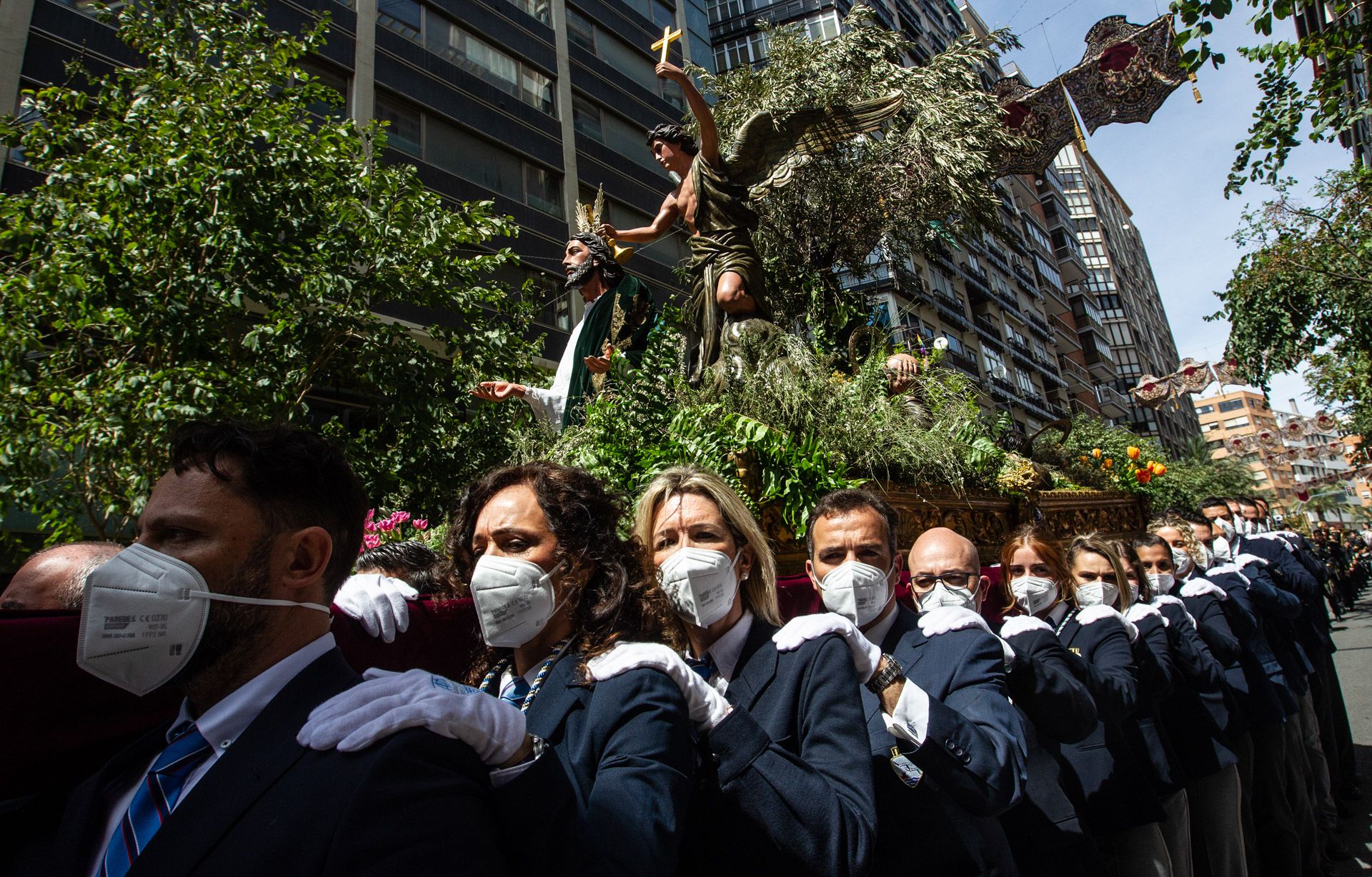 Jesús Triunfante, Oración en el huerto y La Verónica procesional en la mañana del Domingo de Ramos