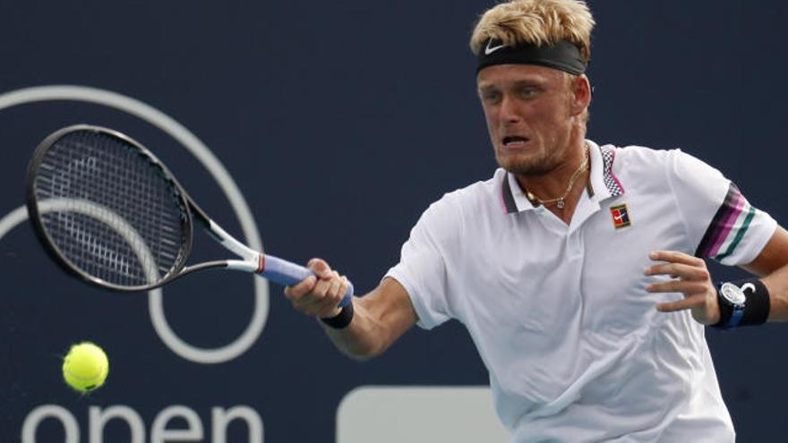 Nicola Kuhn, durante su partido contra Mischa Zverev en Miami