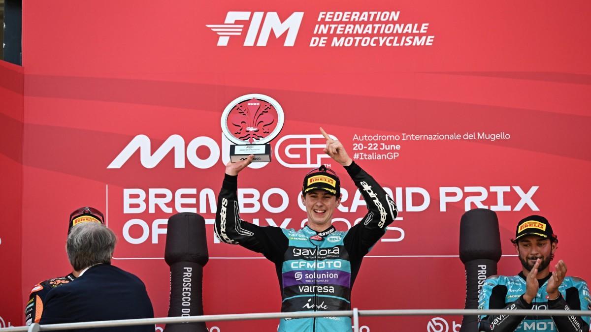 Maximo Quiles, celebra su victoria en Mugello