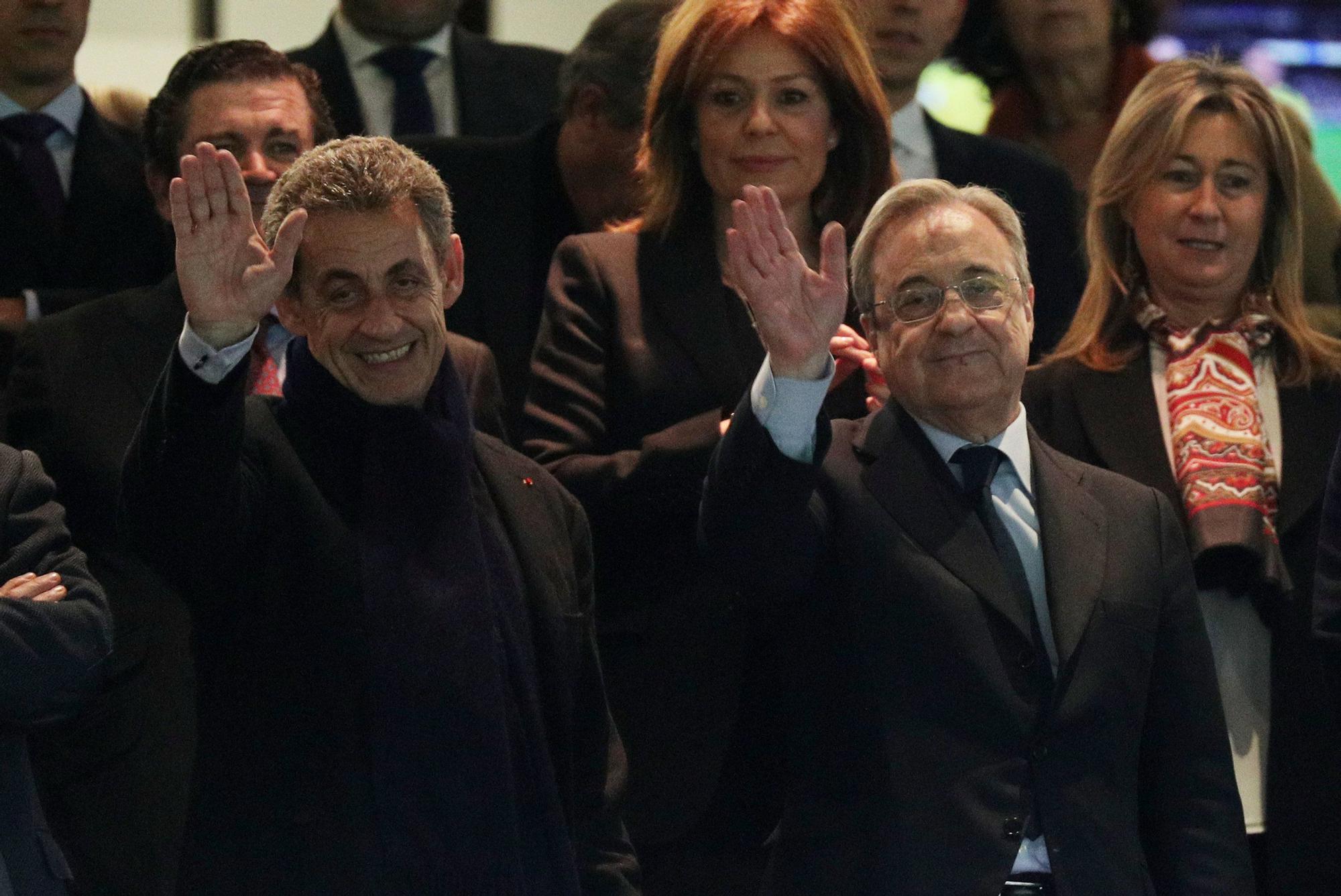 El ex presidente de Francia, Nicolas Sarkozy, con el presidente del Real Madrid, Florentino Pérez.