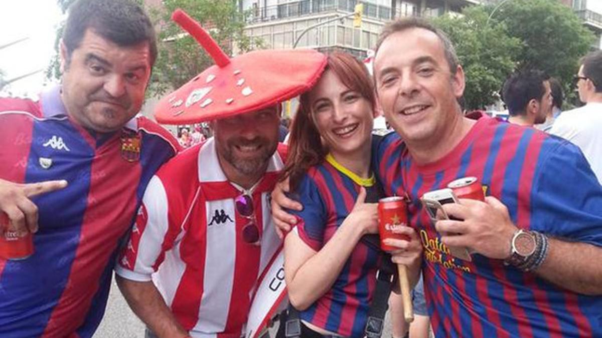 Así viven la final de Copa del Rey los aficionados de Barça y Athletic