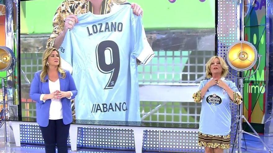 Lydia Lozano con la camiseta del Celta.