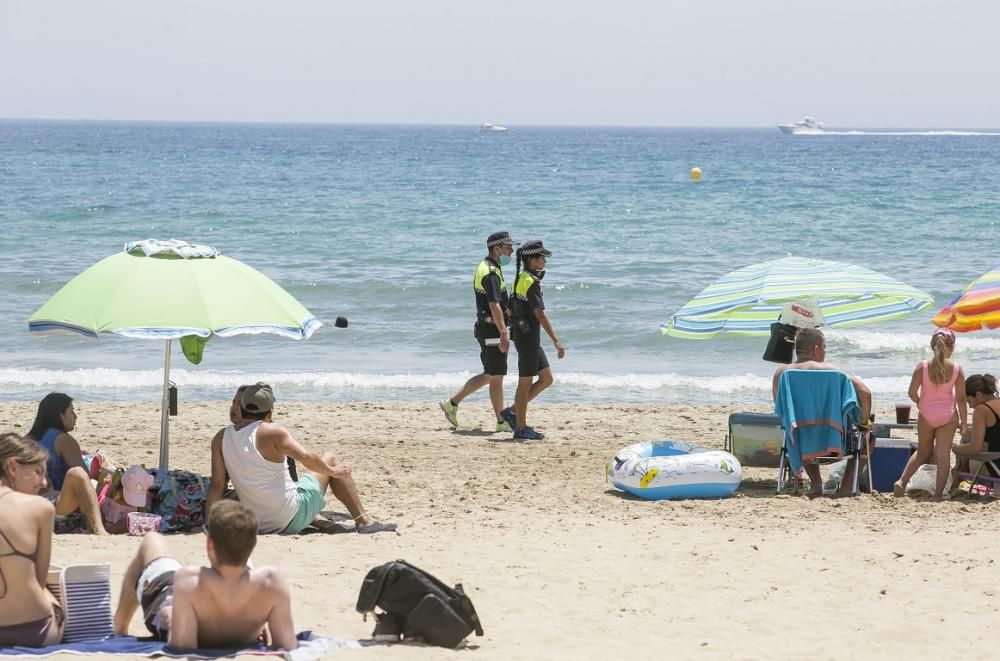 Primer fin de semana de playas abiertas al baño