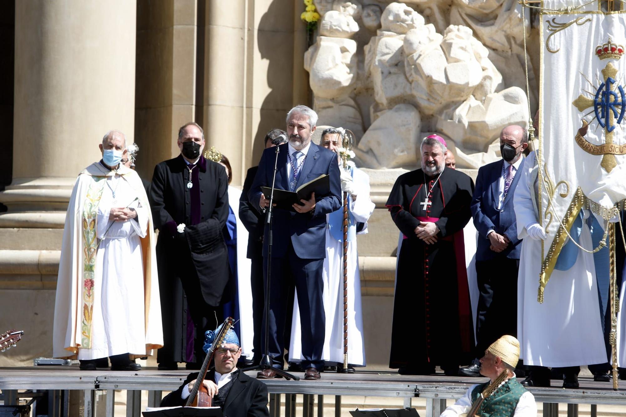 Domingo de Resurrección en Zaragoza: procesión del Encuentro Glorioso, en imágenes