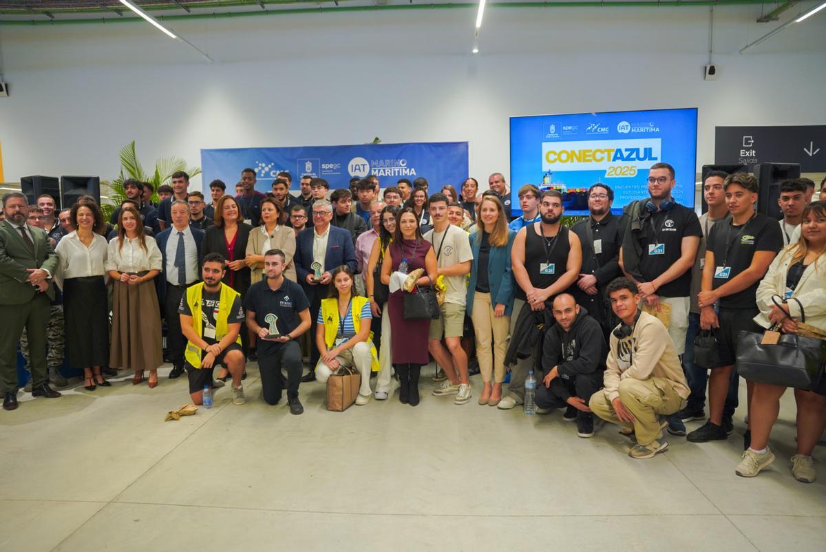 Participantes en la tercera edición de Conectazul