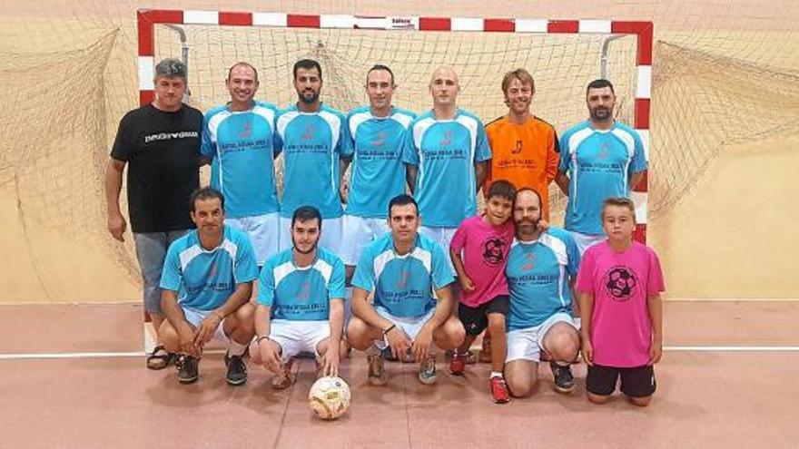 Fusteria Integral Jordi es va emportar les 12 Hores de futbol sala de Casserres