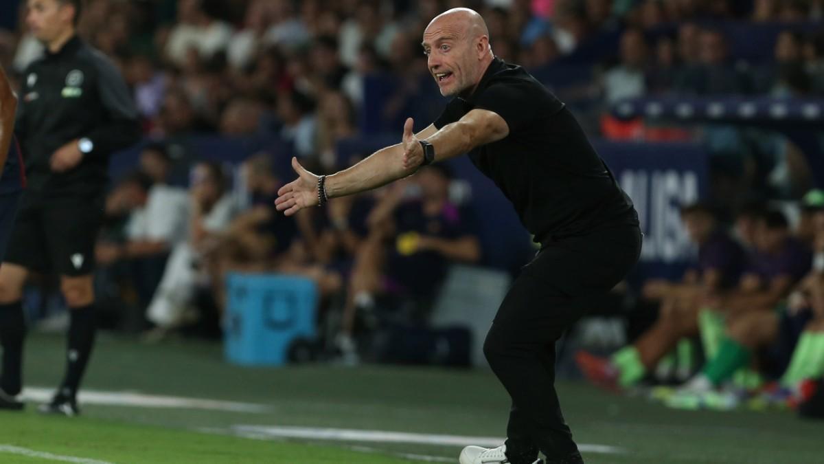 Calero, el entrenador del Levante