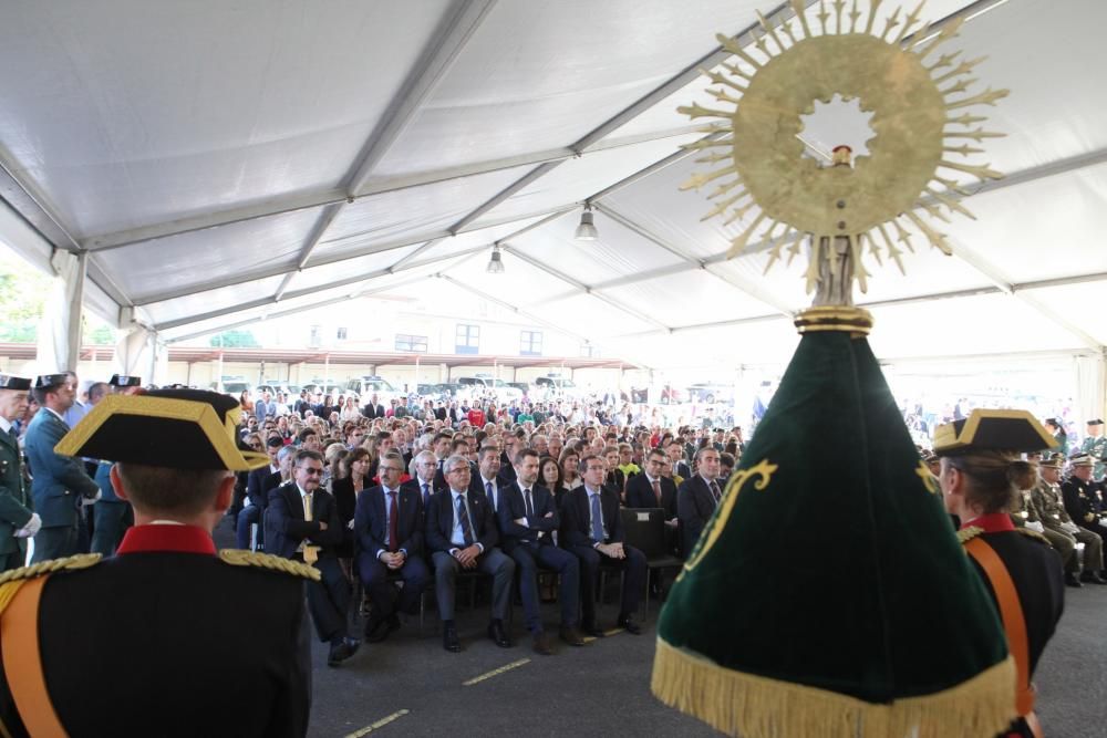 Actos del Día de la Hispanidad en la comandancia de la Guardia Civil de Gijón