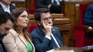 El presidente de la Generalitat de Catalunya, Pere Aragonès y la consellera de la Presidencia, Laura Vilagrà, durante el tercer Debate de Política General de la legislatura, en el Parlament de Catalunya, a 27 de septiembre de 2023, en Barcelona, Catalunya