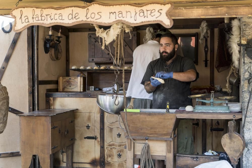 El parque de Barreiro acoge actividades y talleres para mayores y pequeños.