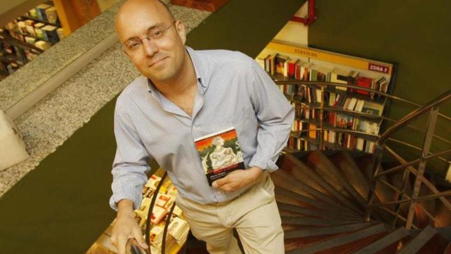 Alfonso Vázquez, un encuentro con la Literatura y el humor