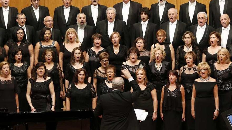 Público, en el concierto del Memorial Camilo Veiga en el Teatro Afundación. // R. Grobas